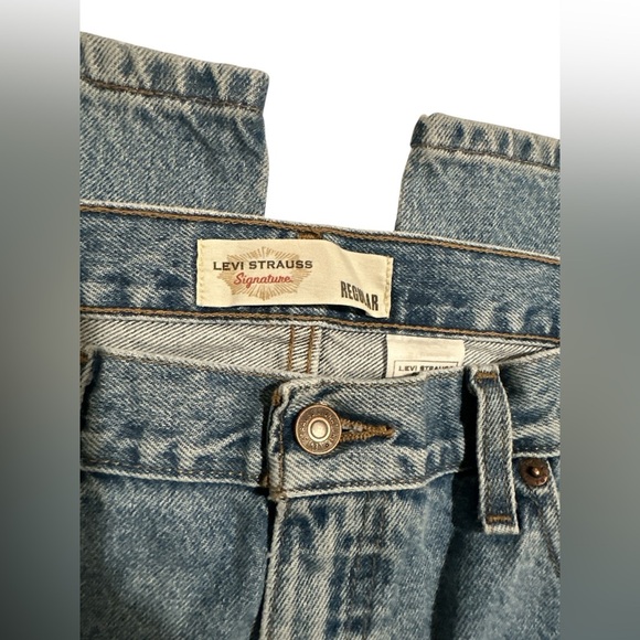 Men’s Signature Levi’s Regular Jeans size 36 X 32 - Picture 6 of 8